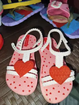 Ipanema sandal sepatu love hati pink anak