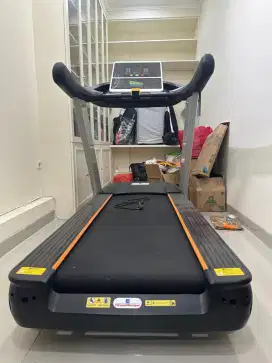 Jual MurCe Treadmill Baru (bisa nego) , Mulus, Lengkap.