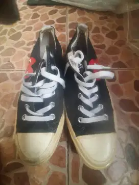 Sneakers second