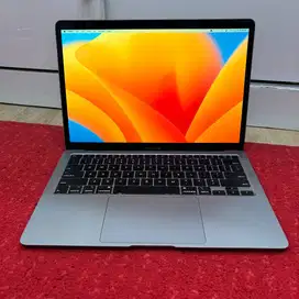 MacBook Air 13 inch core i3 2020 128GB