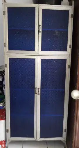 Rak piring alumunium kaca