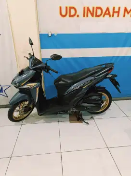 Navy glossy HONDA VARIO 125 ESP CBS ISS EXCLSV 2022