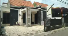 Rumah 1 Lt Minimalis 8 Menit ke Gerbang Tol Cibubur 3 Siap KPR J-26961