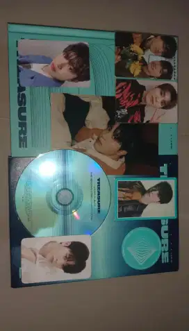 album treasure Unsealed  (the second step: chapter one) black ver