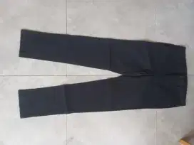 Celana pria uniqlo hitam