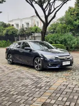 LOW KM 52rb!!! Honda Civic 1.5 Turbo ES Sedan AT 2017 - Abu-abu