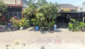 Tambak medayu dekat UPN