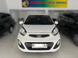 Kia Picanto 1.2 SE matic 2011 putih dp rendah