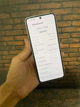 Samsung flip 6 12/256