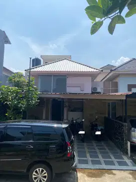 Rumah 2 Lt Strategis 7 Mnt ke Pintu Tol Jatiwarna 2 Siap Huni J-27037
