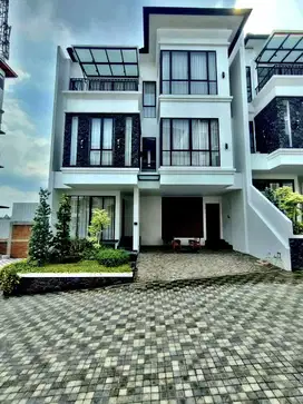 DD245 Rumah Mewah Full Furnished Lebak Bulus Jakarta Selatan