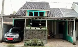 Rumah 2 Carport 9 Menit ke RS Satria Medika LT 104 Siap Huni J-8736
