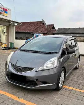 Honda Jazz E At 2010