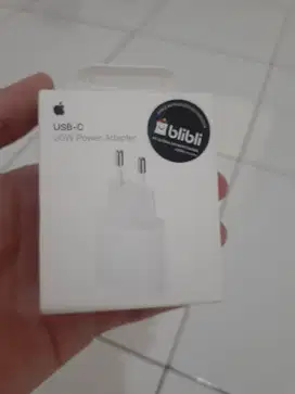 Apple USB C 20W Power Adapter