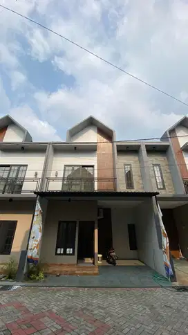 Proyek Gila! Hanya 300 Meter Dari Pintu Tol Cisalak! Unit Siap Huni!