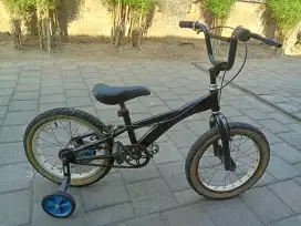 Sepeda anak R 16