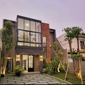 Dijual Rumah 2 Lantai Industrial Minimalis Brand New di Versailles BSD