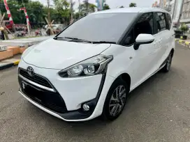Toyota Sienta V AT Automatic CVT 2016