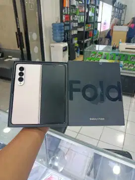 SAMSUNG Z FOLD 4 12/256GB SECOND BERGARANSI