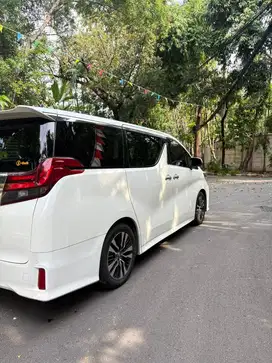 Toyota Alphard 2015 Bensin
