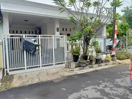 Rumah Strategis di Wisma Asri 1 – Samping Tanah Fasos