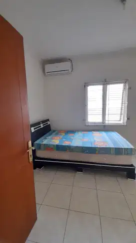Ruko di Taman Surya 5, Lokasi Strategis, Kondisi Bagus Dan Terawat
