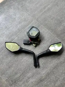 speedometer dan spion orginal ktm duke