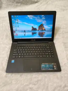 Dijual laptop asus slim,intel celeron ram 4 gb,hdd 500 gb.no minus