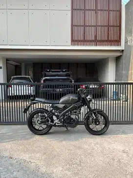 YAMAHA XSR 155 tahun 2022