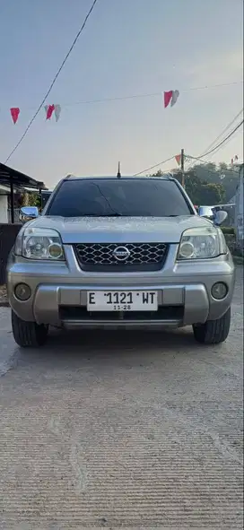Nissan X-Trail 2,5 XT AT