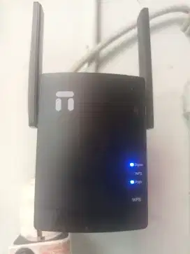 Penguat sinyal NETIS E3 AC1200 Wireless Dual Band Router