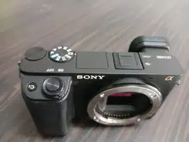Dijual Camera Sony Alpha A6400 Kondisi Mulus Langsung pakai
