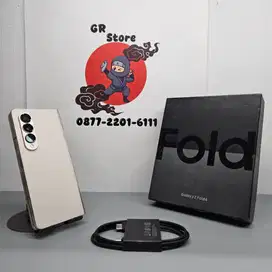 SUPER LIKE NEW SAMSUNG GALAXY Z FOLD 4 5G 12/256 SEIN
