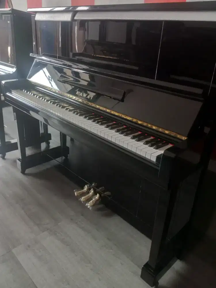 Piano Upright KAWAI Original – Kondisi Mulus, Suara Mantap, Siap Pakai