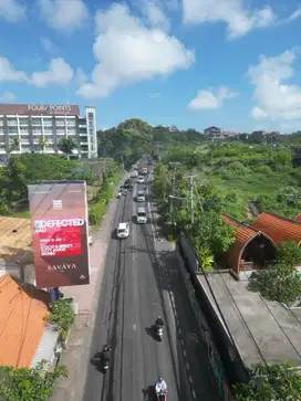 Lahan di jalan utama uluwatu cocok untuk usaha