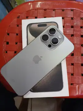 Iphone 15 pro 256 ibox bh 87 like new