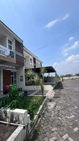 Villa Nyaman di Batu – 3 Kamar, Lokasi Strategis & Sejuk
