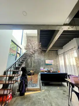 Dijual Rumah Siap Huni Konsep Industrial Modern di Cigadung Bandung