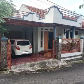 Rumah Terawat LT 340 Akses Dekat Mall BTM Bogor SHM Siap Huni J-31069