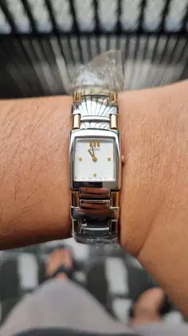 SEIKO Ladies SUJ771P1 / SUJ771 White Dial Quartz