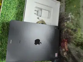 Apple Ipad pro 11 inchi iBox 256 wifi only 2018 mulus fullset