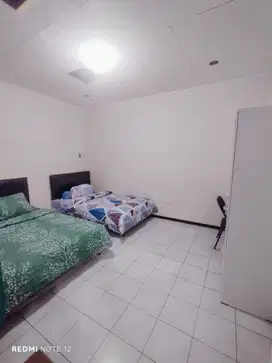 Kost HARIAN/BULANAN di Menteng Jakpus Doble bed, full furniture+ wifi
