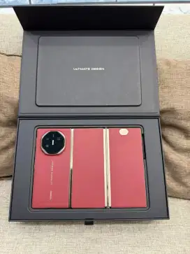 Huawei mate XT Ultimate design 16/1TB