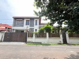 Jual Rumah Strategis di Jalan Pulo Indah 1 dekat Gandaria City J-21372