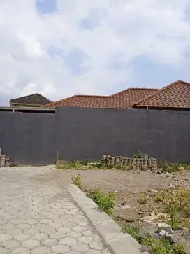 Tanah Dekat Exit Tol Trihanggo, Investasi Aman