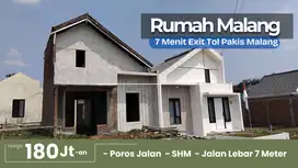 Rumah siap huni lokasi sangat cocok untuk bisnis