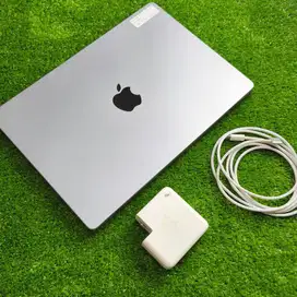 Macbook Pro 14 2023 M2 Pro RAM 16Gb SSD 512Gb 10C CPU 16C GPU CC 122