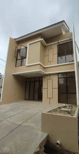 Rumah Siap Huni 10 Menit ke Terminal Cimone Tangerang Bisa KPR J-30439