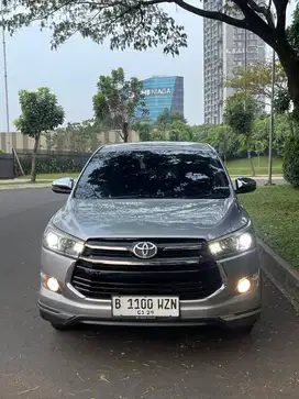 Toyota Innova Venturer Bensin 2017