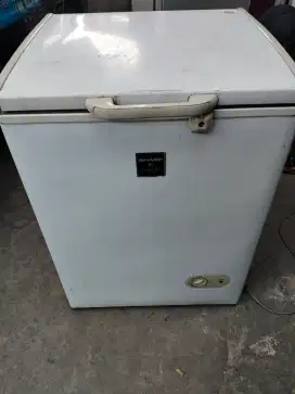Freserbox SHARP 100 liter normal beku siap pakai